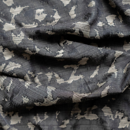 AW23-A09